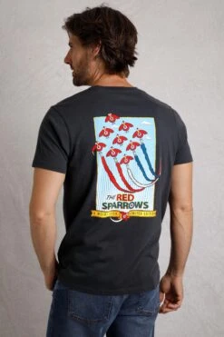 Red Sparrows Back Print Artist T-Shirt Navy -WeirdFish Clothing Shop 114739