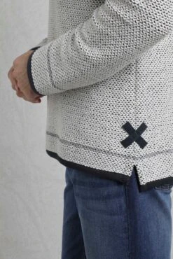 Kielder 1/4 Zip Limited Edition Macaroni Sweatshirt Dark Navy -WeirdFish Clothing Shop 118282