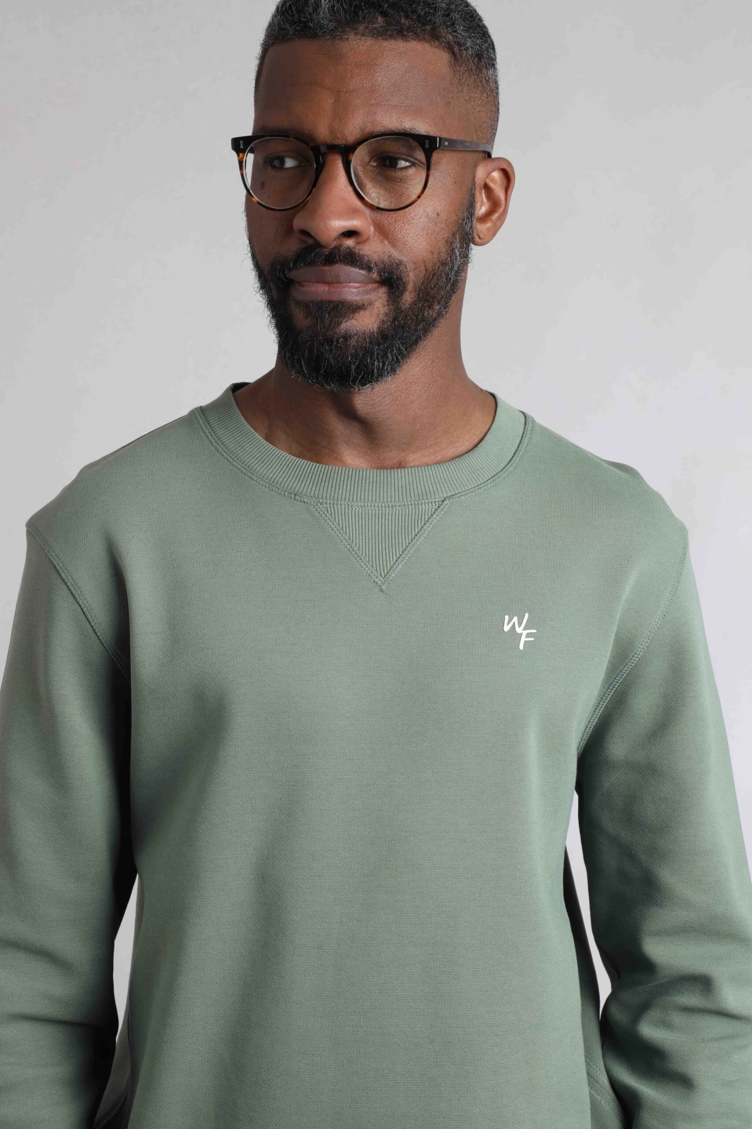 Carlise Organic Cotton Crew Neck Sweatshirt Army Green 5 Carlise Organic Cotton Crew Neck Sweatshirt Army Green - Image 5