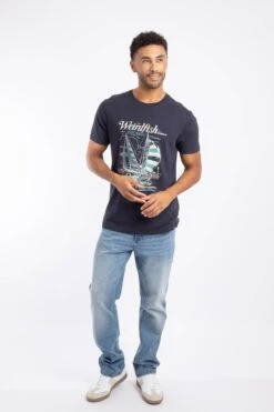 Off Shore Front Print Graphic T-Shirt Midnight -WeirdFish Clothing Shop 125534