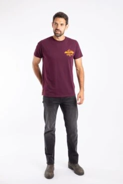 Mountain Valley Back Print Graphic T-Shirt Aubergine -WeirdFish Clothing Shop 127201