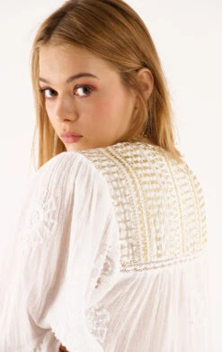 RobeAbel Blanc -WeirdFish Clothing Shop abel 4