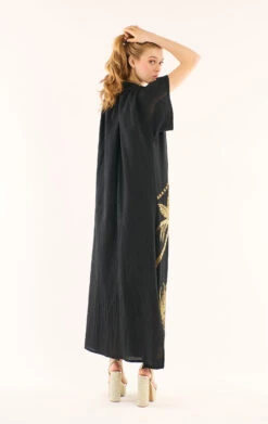 RobeAnnie Noir -WeirdFish Clothing Shop annie 3