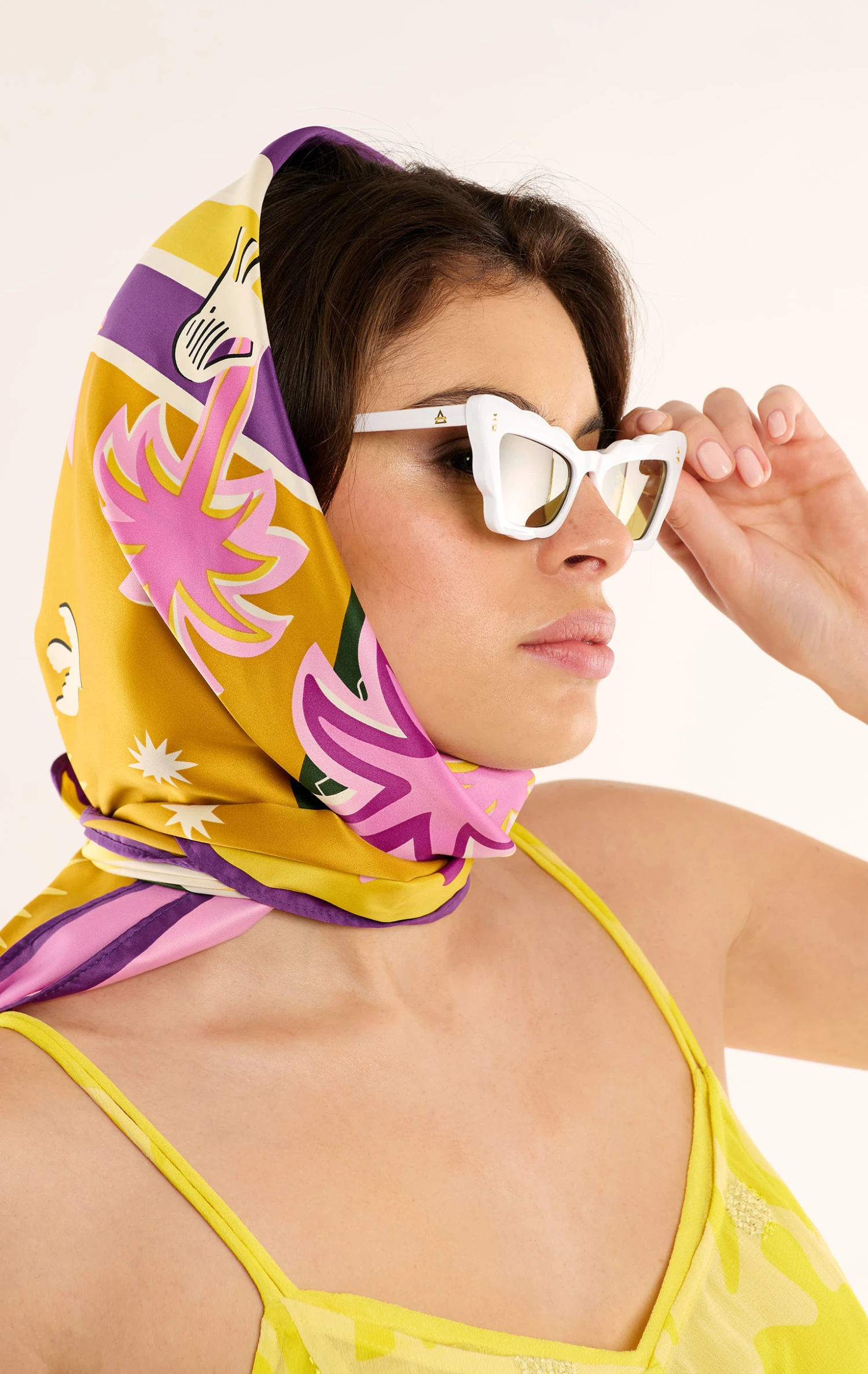 Foulard MediumChachacha Jaune 1 Foulard MediumChachacha Jaune