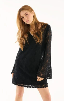 RobeDeborah Noir -WeirdFish Clothing Shop deborah 8