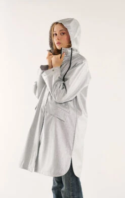 VesteDrake Argenté -WeirdFish Clothing Shop drake 2