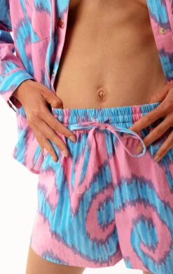 ShortJude Rose 6 ShortJude Rose -WeirdFish Clothing Shop jude 2